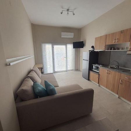 New Apartment ,50M From The Sea At Nea Irakleia. Экстерьер фото