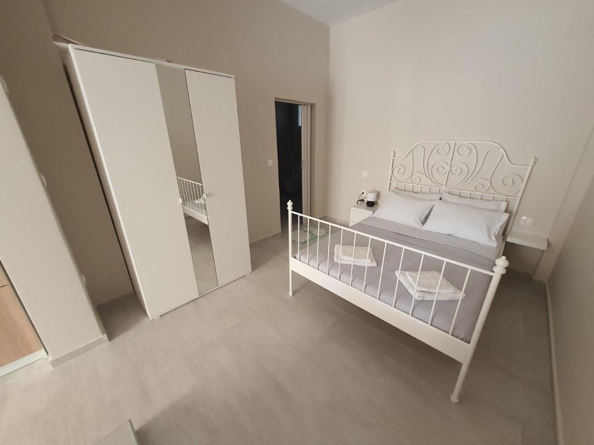 New Apartment ,50M From The Sea At Nea Irakleia. Экстерьер фото