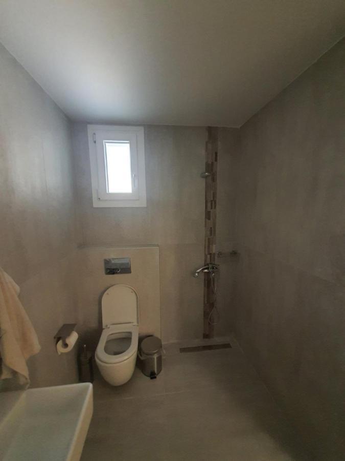 New Apartment ,50M From The Sea At Nea Irakleia. Экстерьер фото